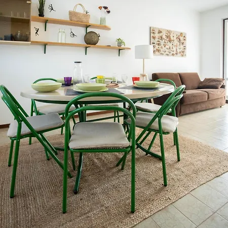 Welcome Traveller Charm Costabella Apartman *